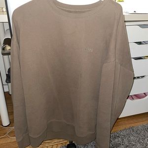 Brown crewneck